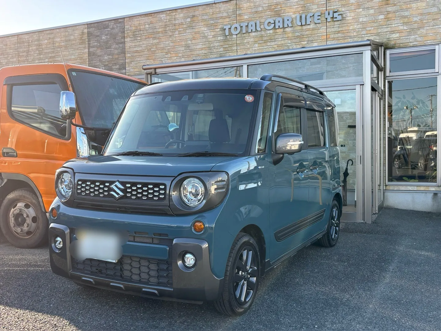 SUZUKI スペーシアギア ハイブリッドXZ 中古車販売