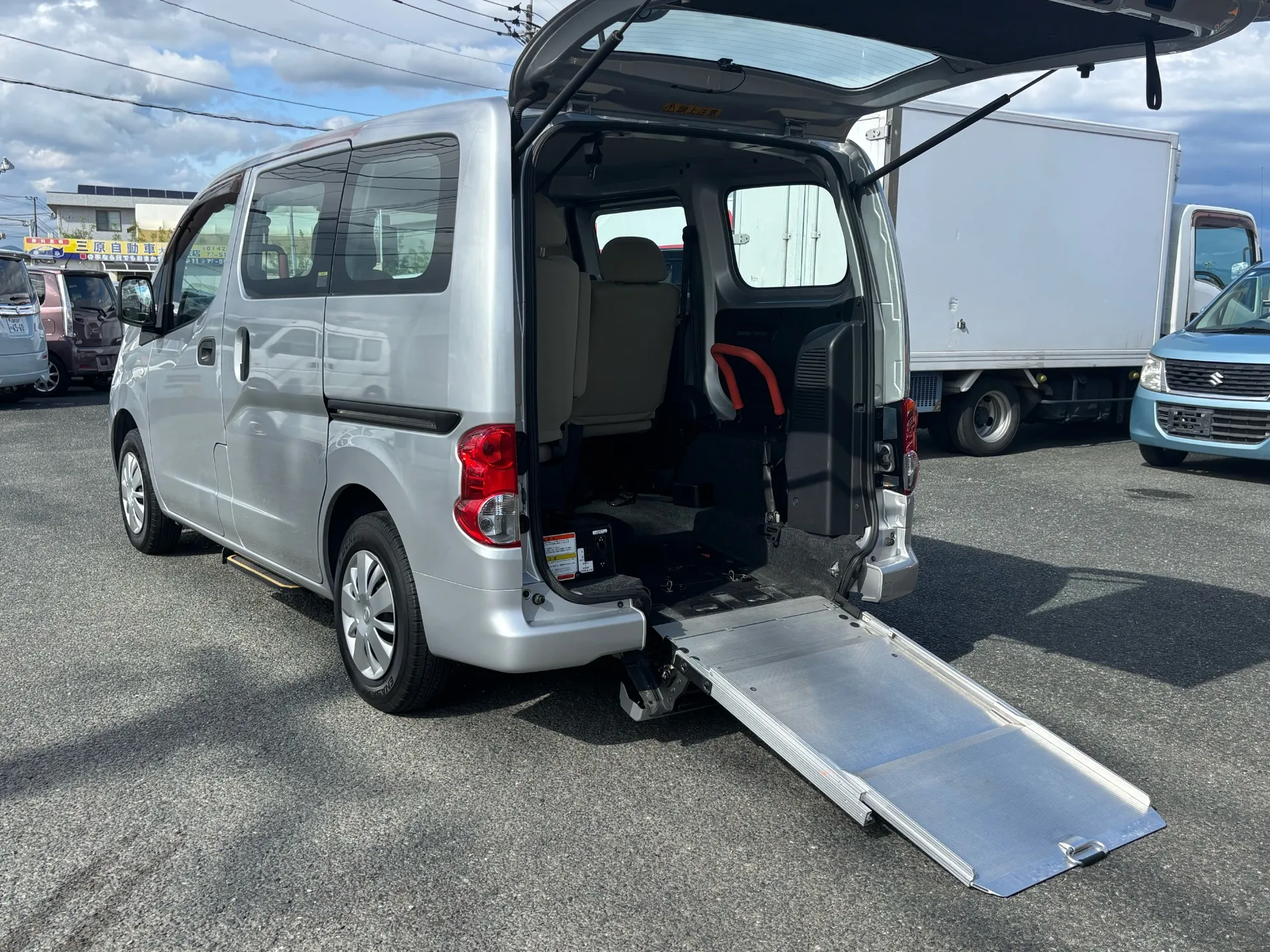 バネット 福祉車両 1基積み レンタカー入荷しました。