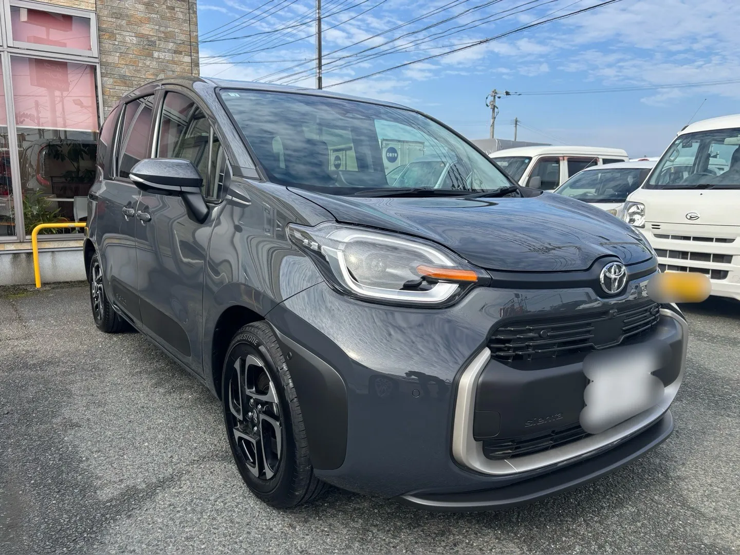 TOYOTA シエンタHV 7人乗り 新車販売